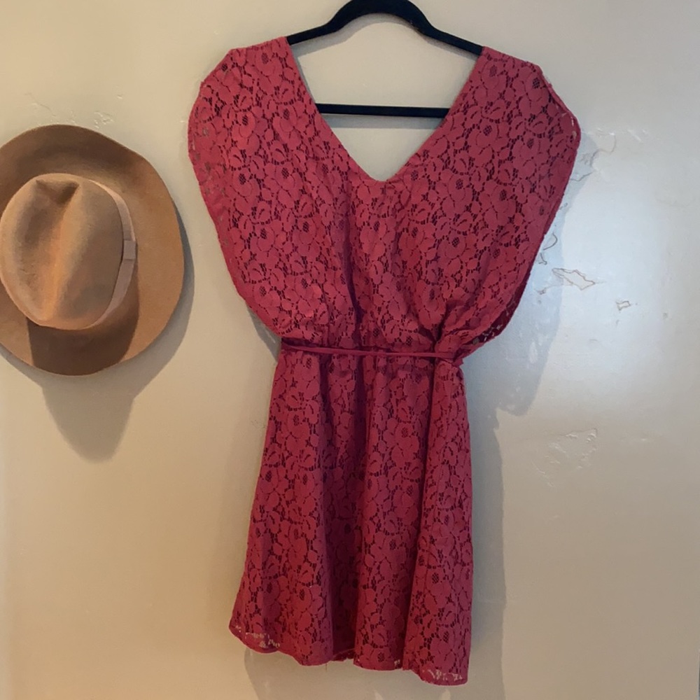 Versatile Dress. - Picture 3 of 4